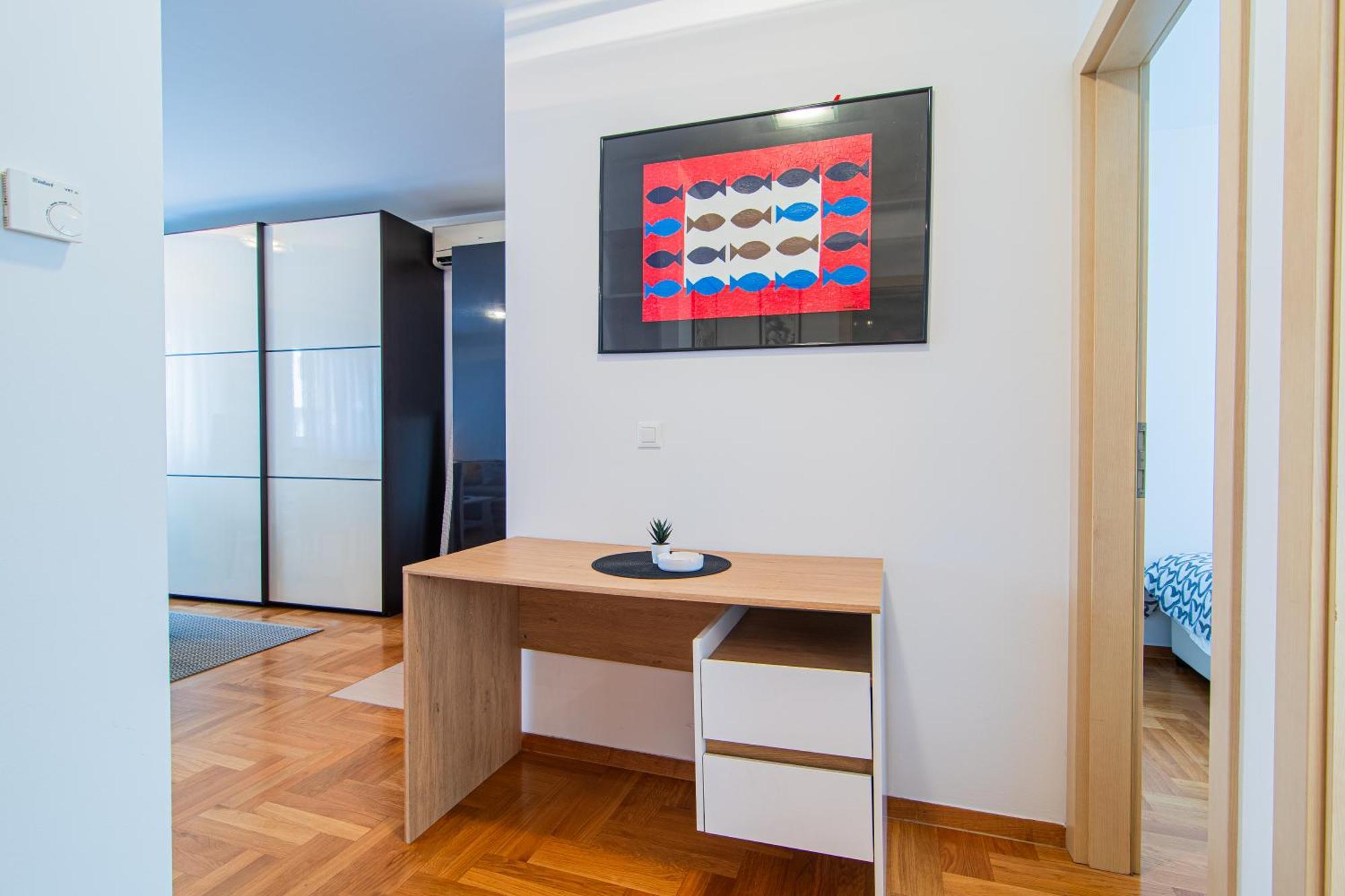 Flexible Selfcheckins 97 - Zagreb - Garden - Parking- Loggia - 2 Bedrooms Екстер'єр фото